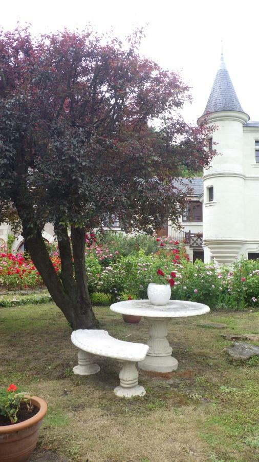 Le Manoir De La Baldette Gennes-Val-de-Loire Exterior foto